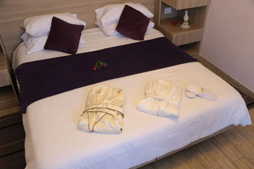 HOtello guest suites - Image 1