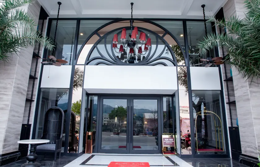 Michi's hotel laocai - Image 1