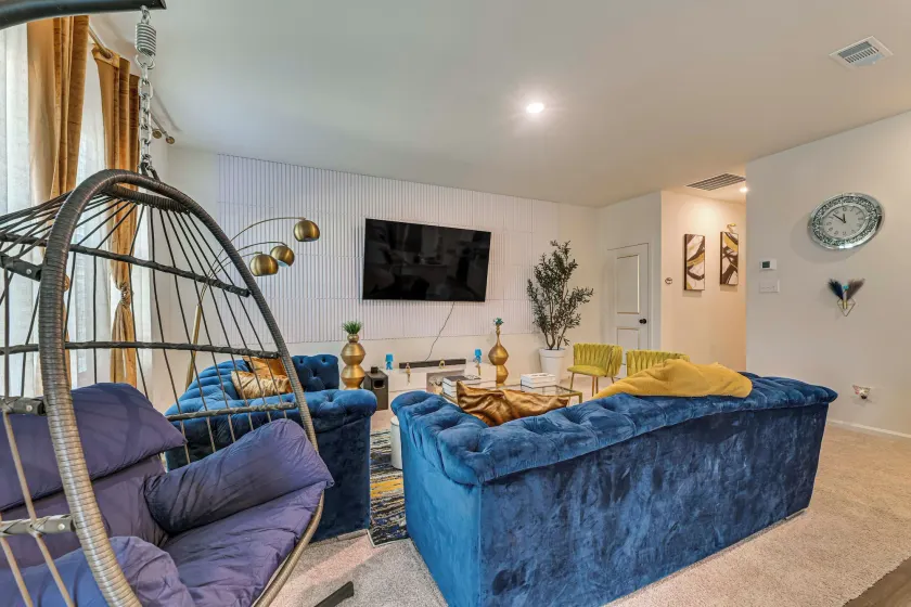Group Haven in Princeton! WFH Ready & Ample Space - Image 1