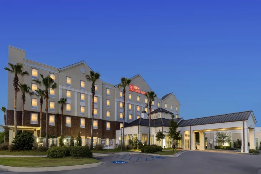 Hilton Garden Inn Pascagoula - Image 1