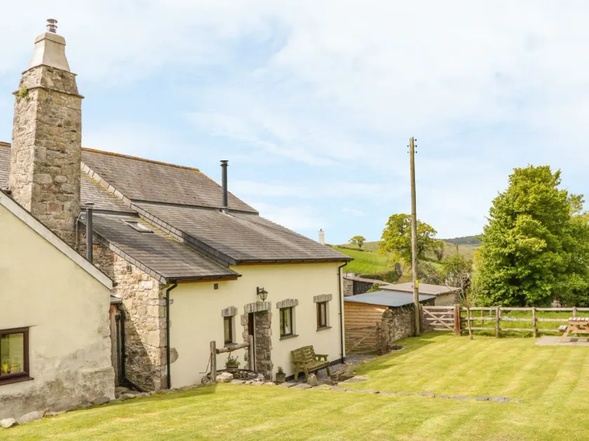 Higher Whiddon Farm Whiddon Well - Image 1