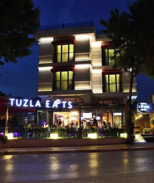 Tuzla Town Hotel - Image 1