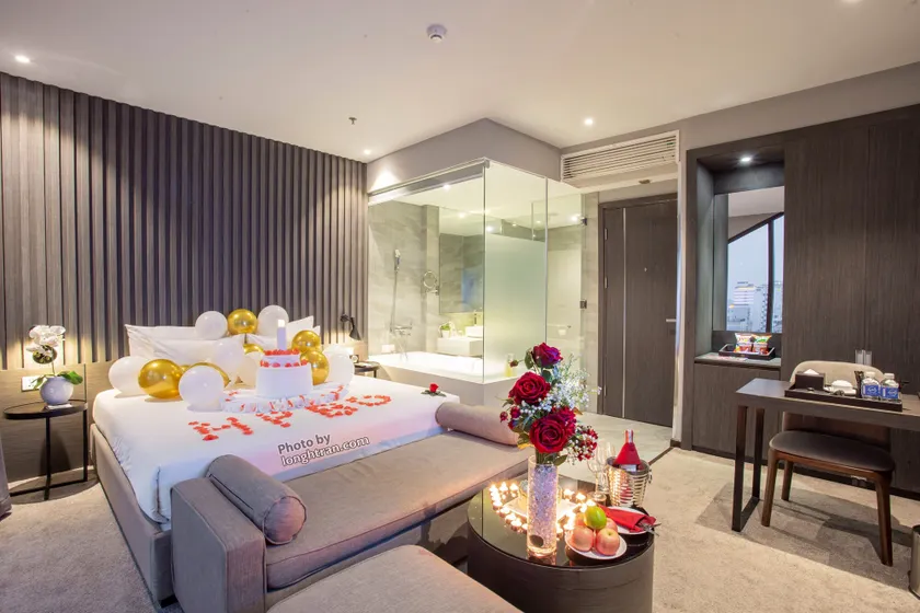 Grand Ocean Luxury Boutique - Infinity Rooftop Pool - Image 1