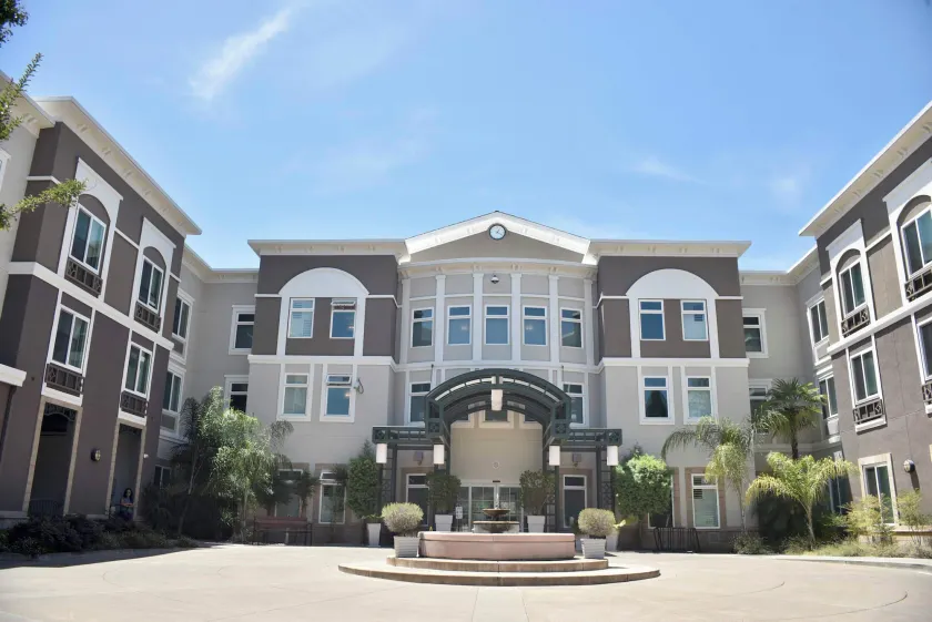 Holiday Inn Express Windsor Sonoma Wine Country by IHG - Image 1