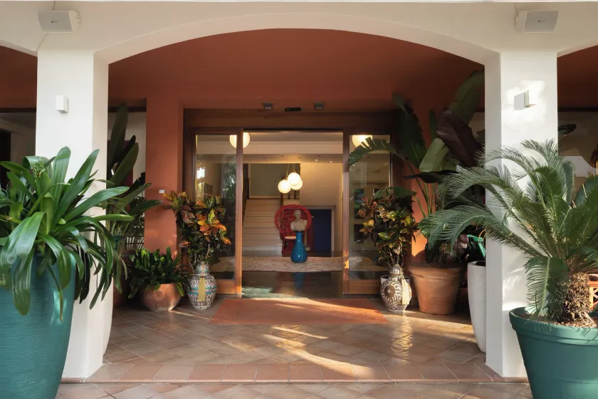 Hotel Atlantico - Image 1