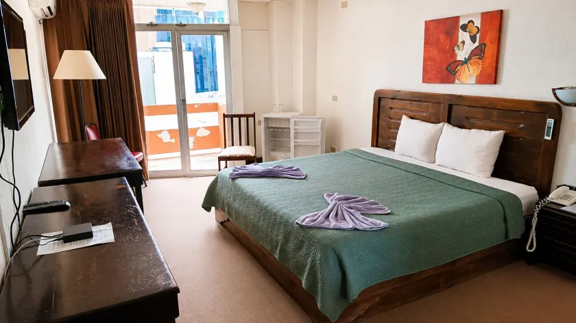 Hotel Maragato - Image 1