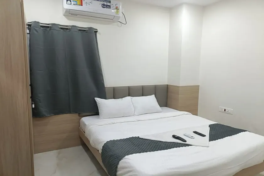 Itsy Hotels Saffron Groves - Image 1