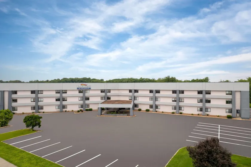 Baymont by Wyndham Columbia, MO - Image 1