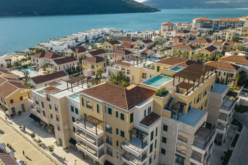 Portonovi Resort - Image 1