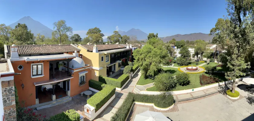 Villa Colonial - Image 1