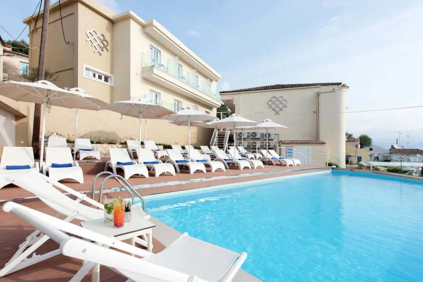 Melina Bay Boutique Hotel - Image 1