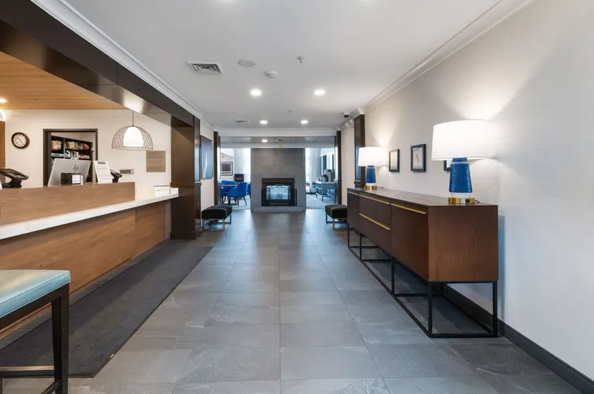 Staybridge Suites Madison - East by IHG - Lobby