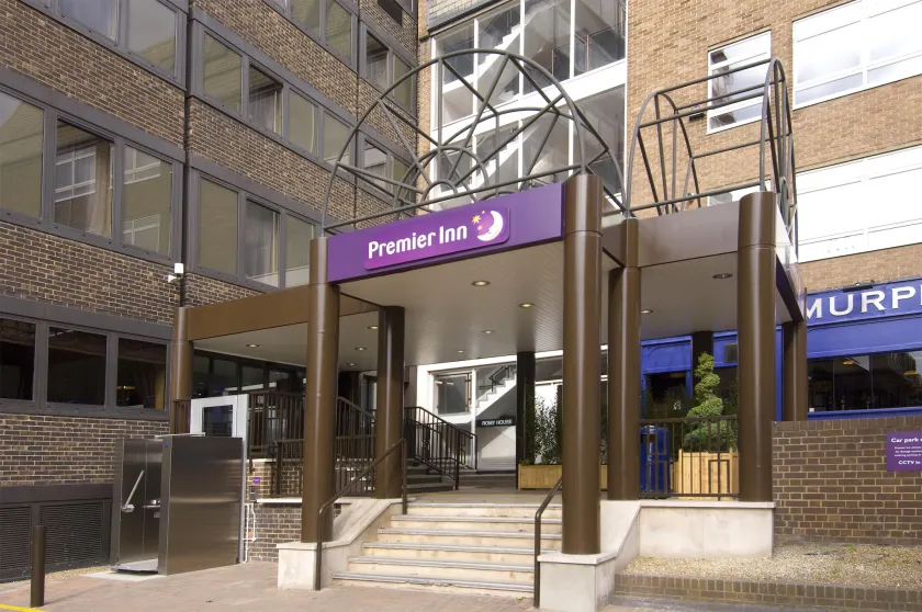 Premier Inn Brentwood - Image 1