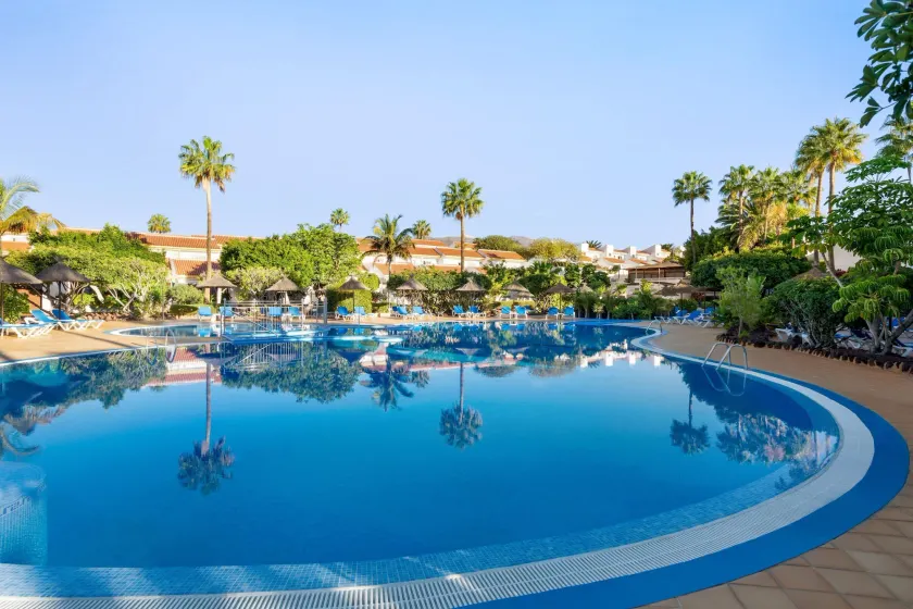 Wyndham Residences Golf del Sur - Image 1
