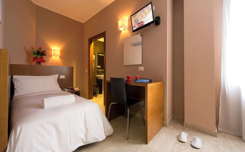 Oasi Village Hotel - Image 1