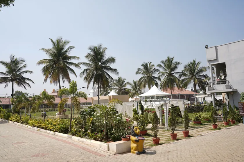Royal Roots Resorts - Image 1