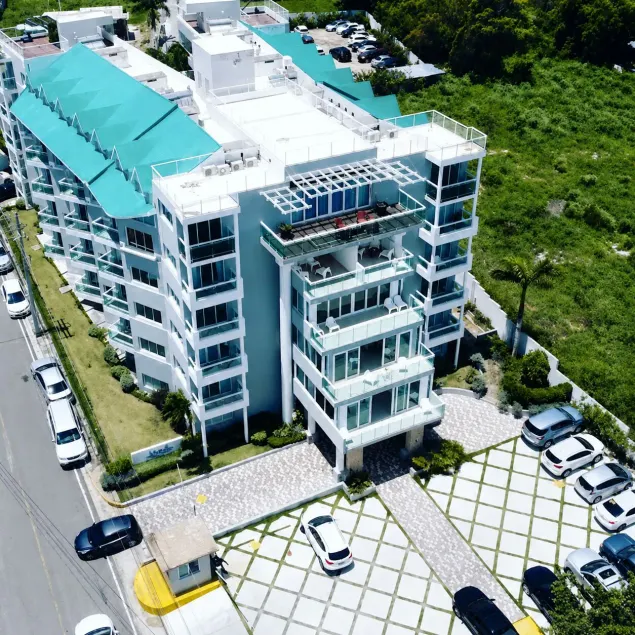 Vista Marina Residence - Image 1