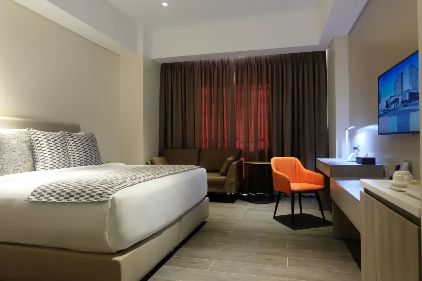 Acacia Hotel Davao - Image 1