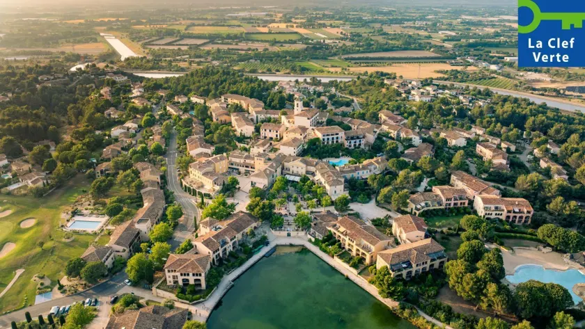 Village Pierre & Vacances Pont Royal en Provence - Image 1
