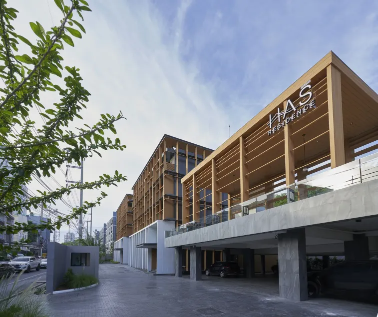 Has Pattaya - Image 1