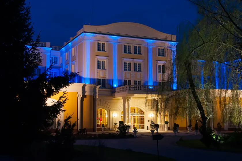 Hotel Windsor w Jachrance - Image 1
