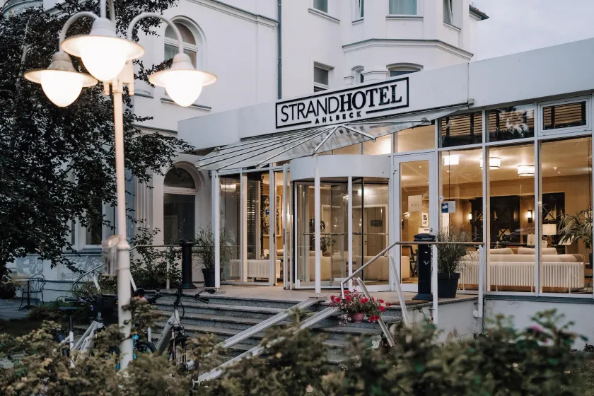 Strandhotel Ahlbeck, a member of Radisson Individuals - Image 1