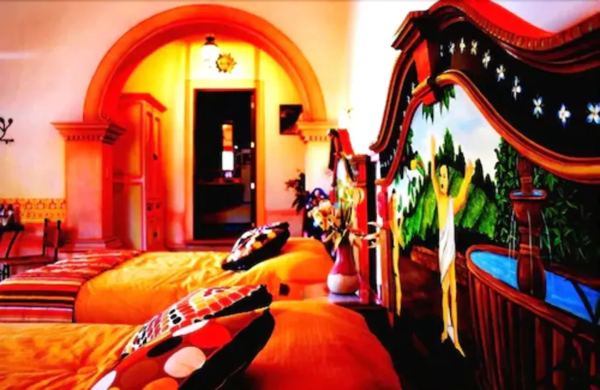 Hotel Centenario Bernal - Image 1
