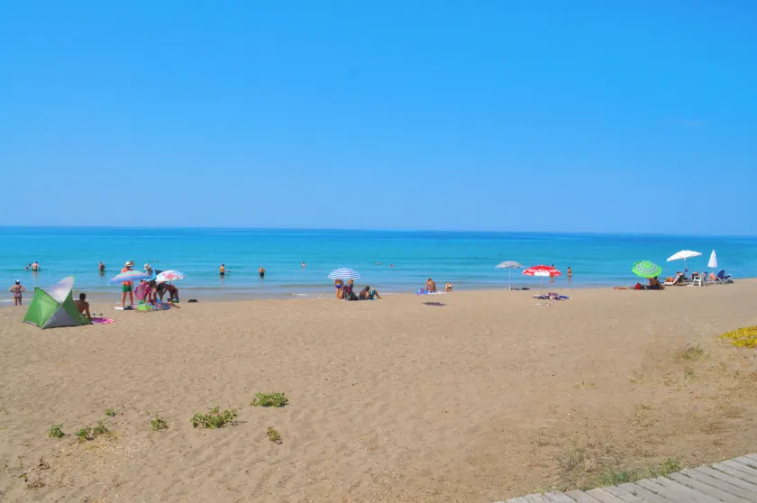 Beach house Yannis 3 in Agios Gordios Beach on Corfu - Image 1