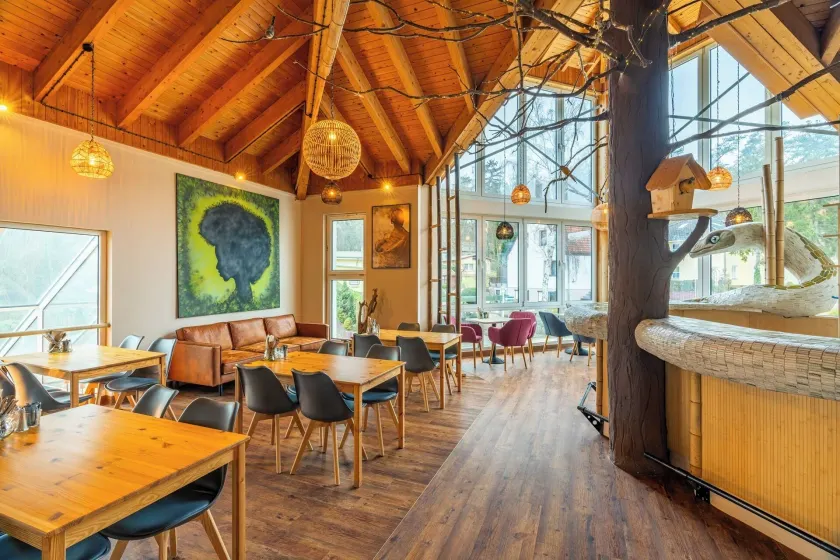 Aparthotel Tropenhaus Bansin - Image 1