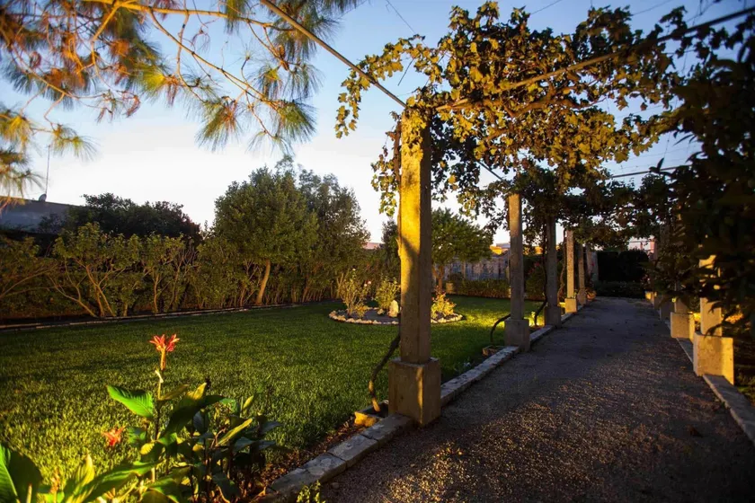 Villa De Pietro - Image 1
