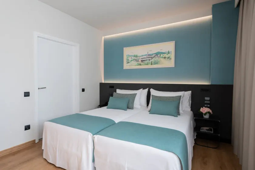 Aparthotel Atenea Barcelona - Image 1