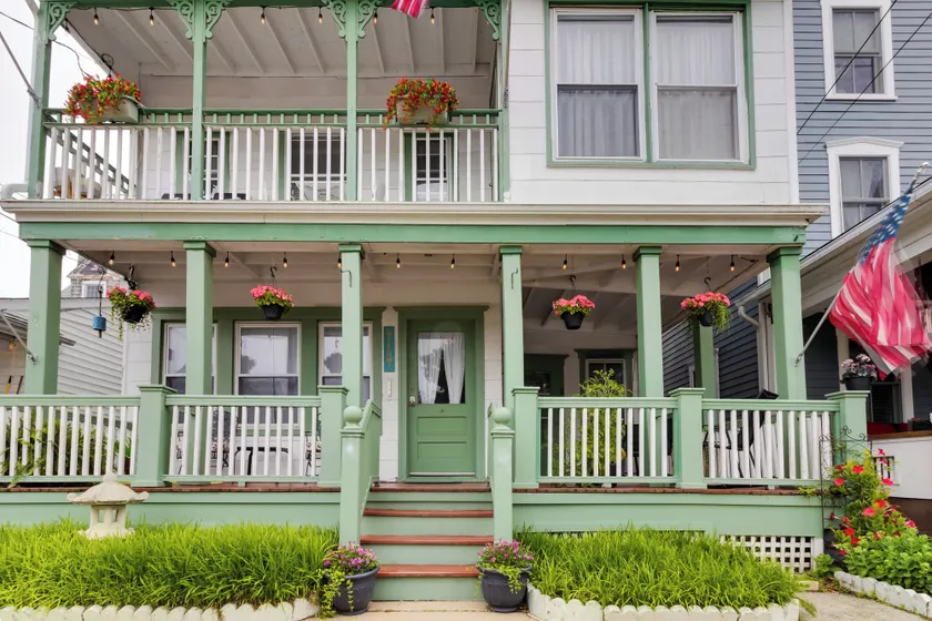 Walk to Ocean Grove Beach: Seaside Haven! - Image 1