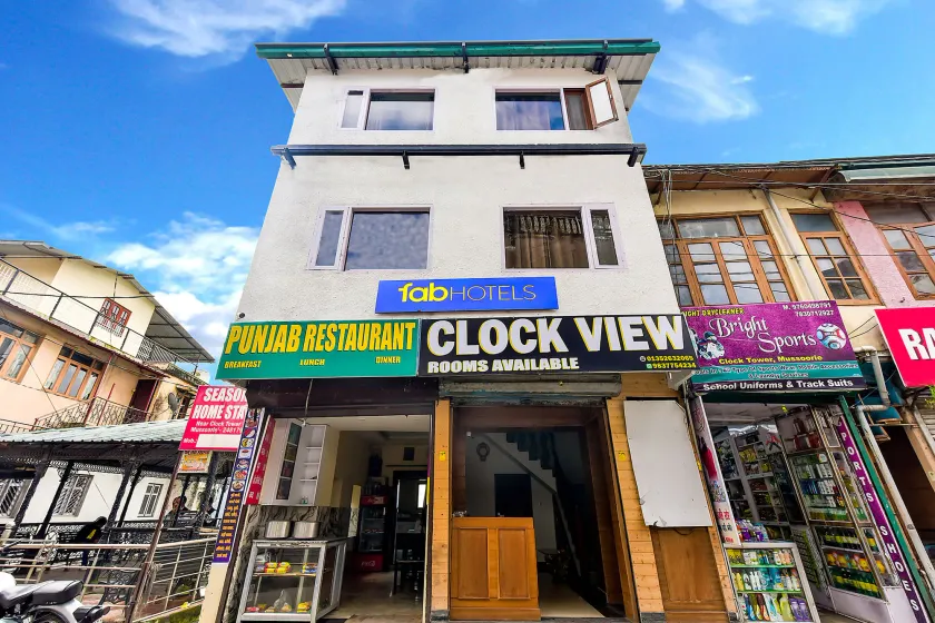 Fabhotel Clock View - Near clock tower - Image 1