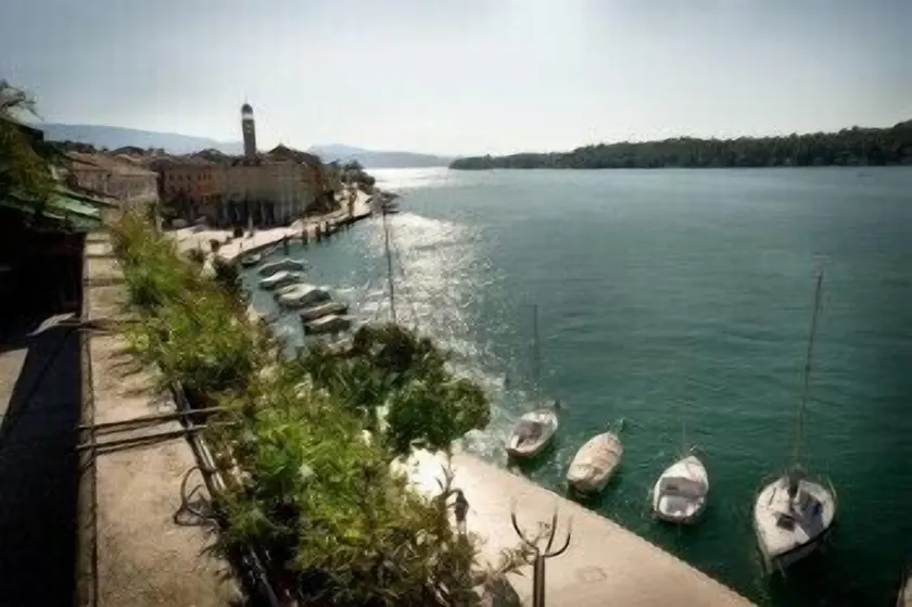 Hotel Locanda del Benaco - Image 1