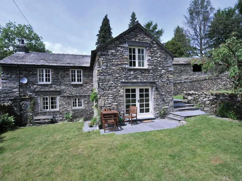 Stone Arthur Cottage - Image 1