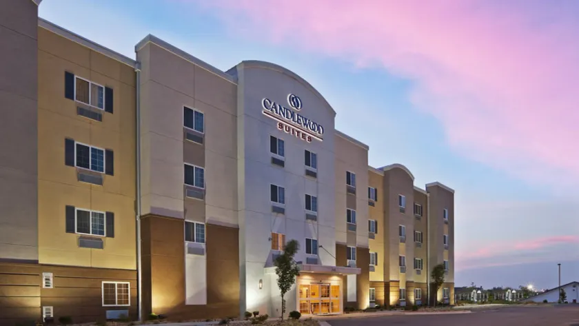 Candlewood Suites Midland by IHG - Image 1