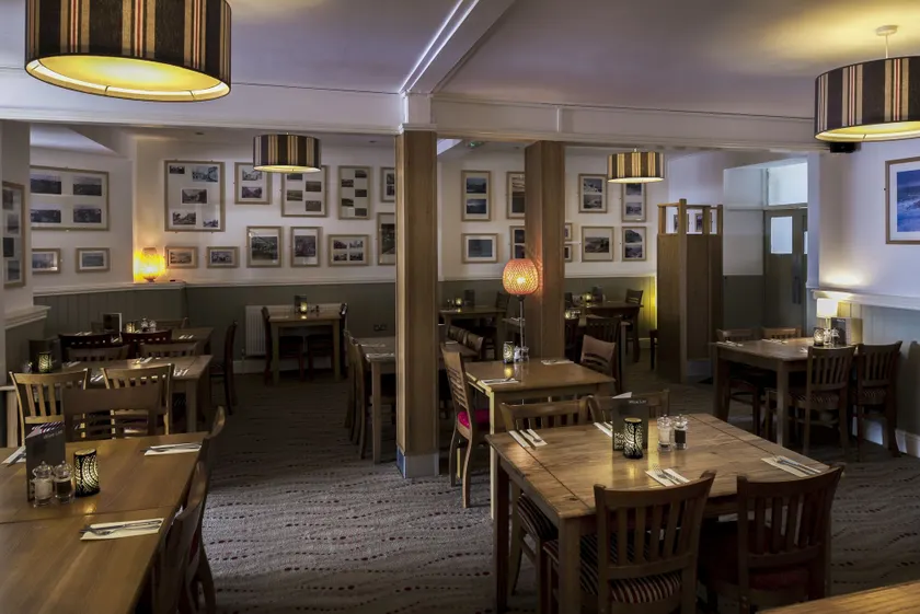 The Mounts Bay Inn - Image 1