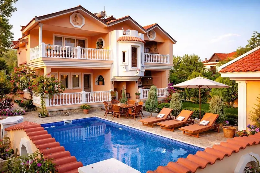 Dalyan Palace - Image 1