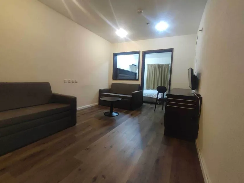 king shaul hotel - Image 1
