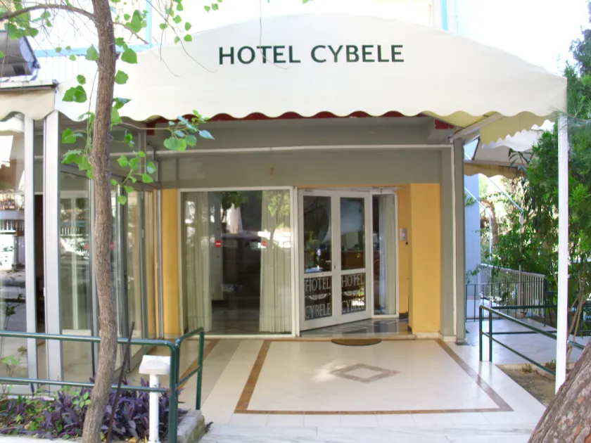 Hotel Cybele Pefki - Image 1