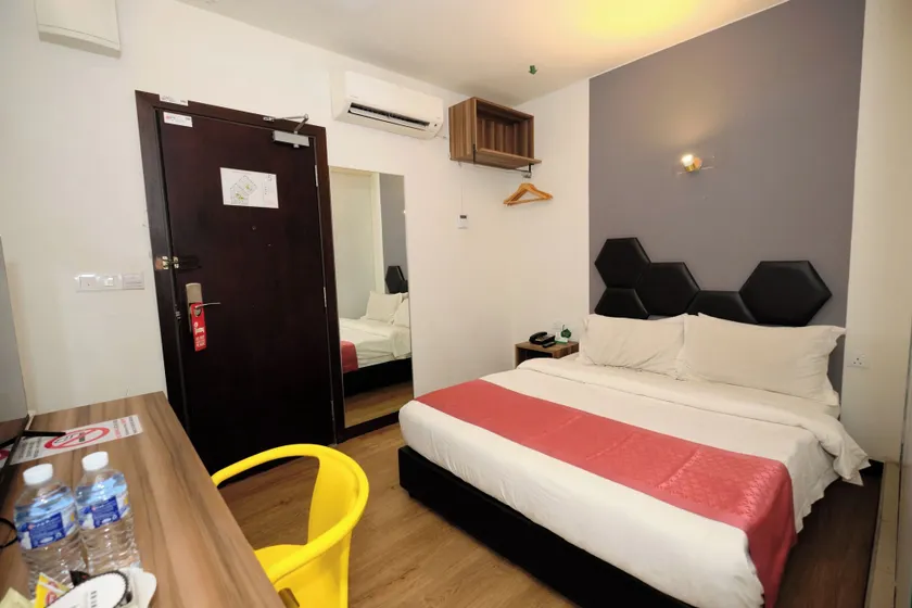 Memoire Hornbill Hotel Kuching Sarawak - Image 1