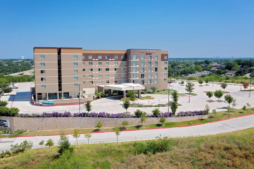 Courtyard by Marriott Dallas Carrollton and Carrollton Conference Center - Image 1