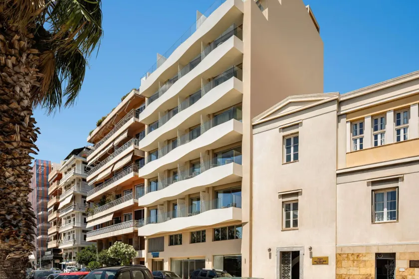 Wyndham Residences Piraeus Marina Zeas - Image 1