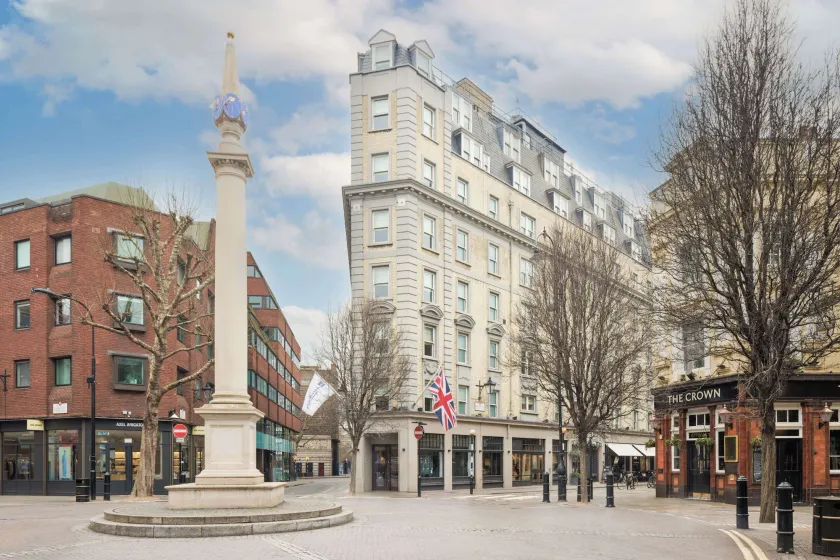 Radisson Blu Edwardian Mercer Street Hotel - Image 1