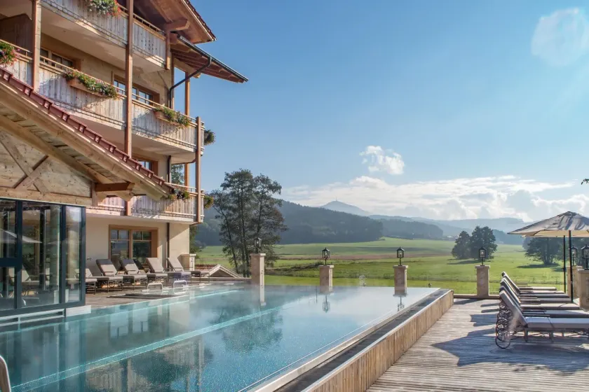 Natur-Wohlfühlhotel Brunner Hof - Image 1
