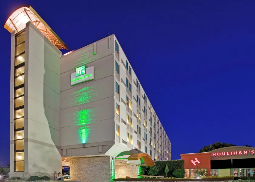 Holiday Inn At the Campus by IHG - Image 1