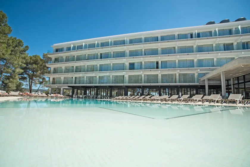 Els Pins Resort & Spa - Emar Hotels - Image 1