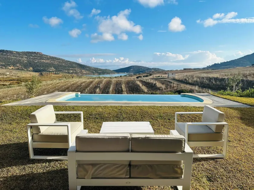 Lake Villa 3 Bedrooms - Image 1