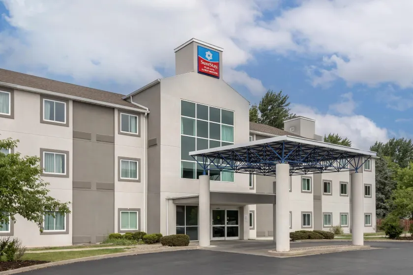 SureStay Plus Hotel by Best Western Niagara Falls East - Image 1