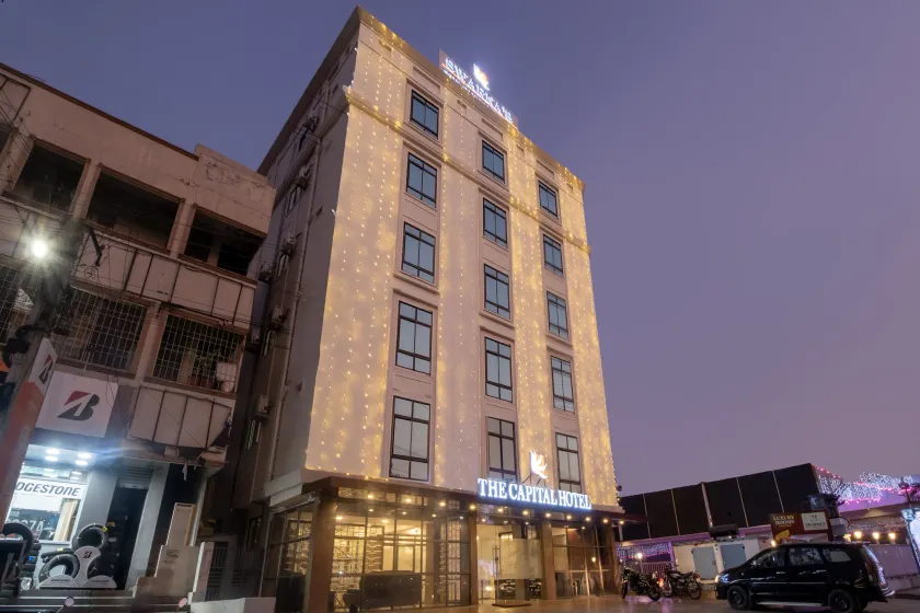 Monday Hotels Swarnas The Capital - Image 1